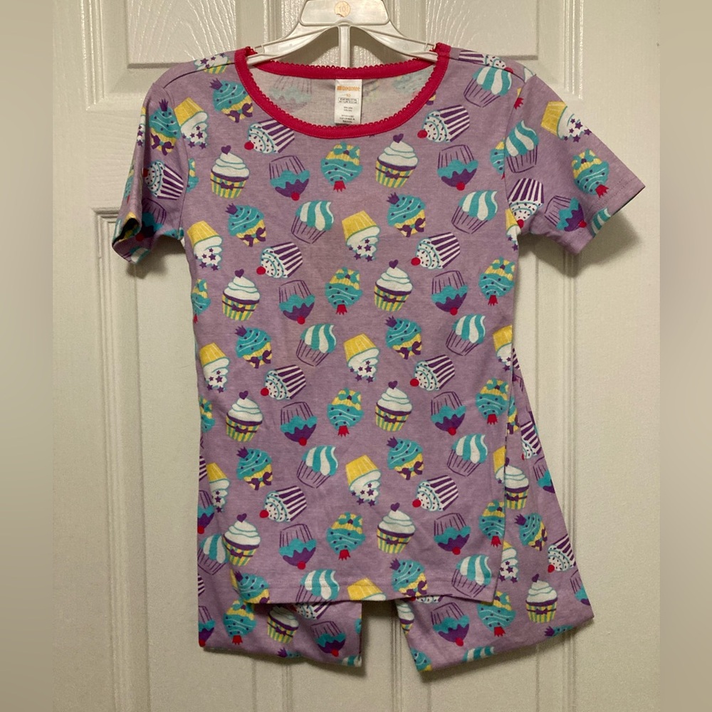 *Gymboree New Purple Cupcake Theme Short Sleeve & Pants 2pc Pj Set
